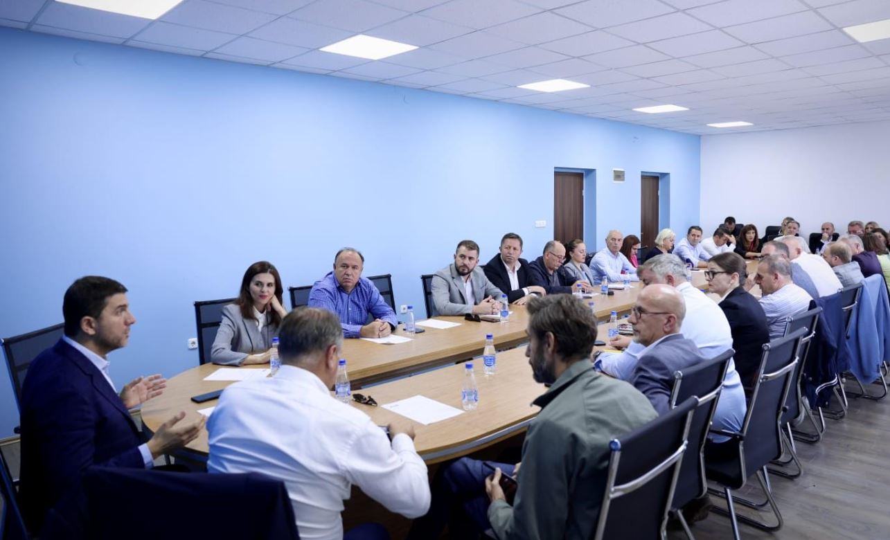 pdk:-serbia-nuk-i-ka-perfunduar-synimet-destabilizuese,-qeveria-te-rrise-koordinimin-me-aleatet-strategjike