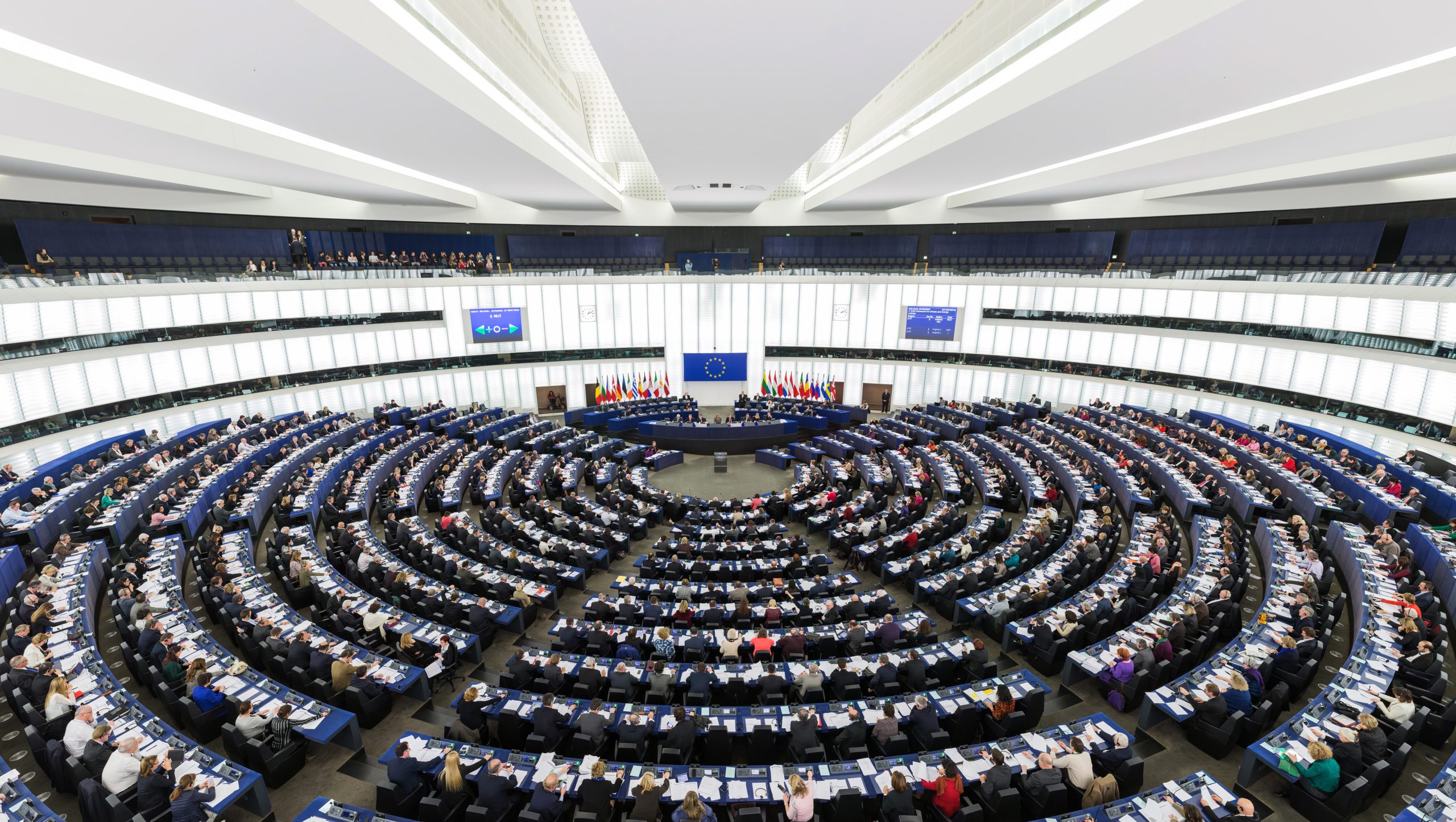 Parlamenti Europian: I bëjmë thirrje Kosovës dhe Serbisë ti kthehen dialogut