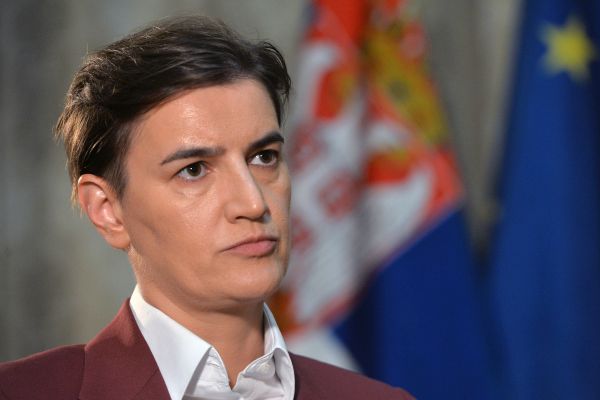 brnabiq:-vuciq-arriti-te-largoje-rrezikun-e-vendosjes-se-sanksioneve-ndaj-serbise