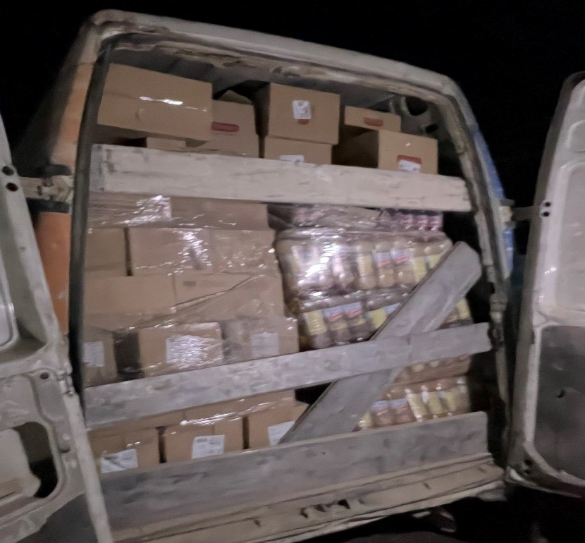 policia-ndalon-pese-automjete-ne-zvecan,-kishte-mall-te-kontrabanduar-nga-serbia
