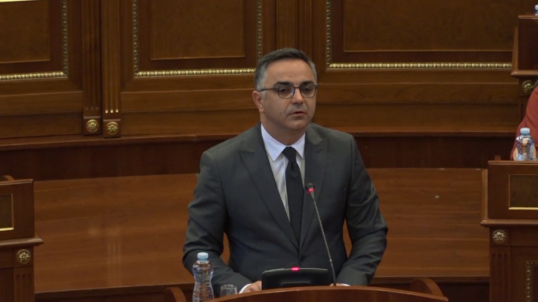 “s’jua-man”,-tahiri-i-aak-se-thirrje-vv-se-per-ballafaqim-ne-zgjedhje