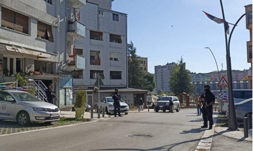 Aksioni i Policisë së Kosovës në veri, Elshani: Kemi gjetur mjete eksploduese te “Tre Rrokaqiejt”