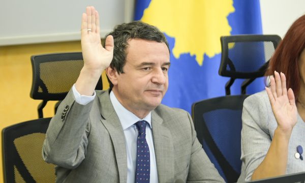 emerime-dhe-shpronesime,-tri-vendimet-qe-qeveria-i-mori-ne-mbledhjen-e-sotme-elektronike