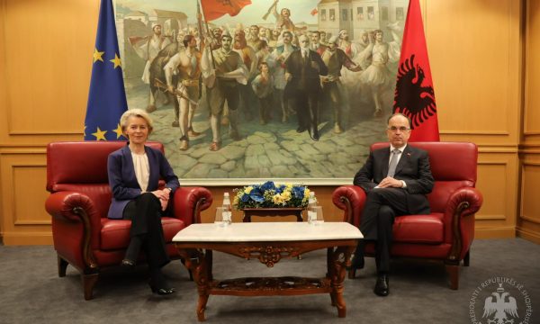 Takimi në Tiranë, Begaj i kërkon Von der Leyen që të ndëshkohet sulmi terrorist ndaj Kosovës