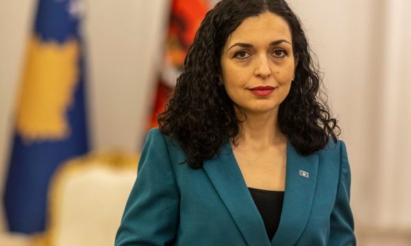 osmani-del-ne-konference-per-media-ne-ora-11:00,-presidenca-s’tregon-arsyen