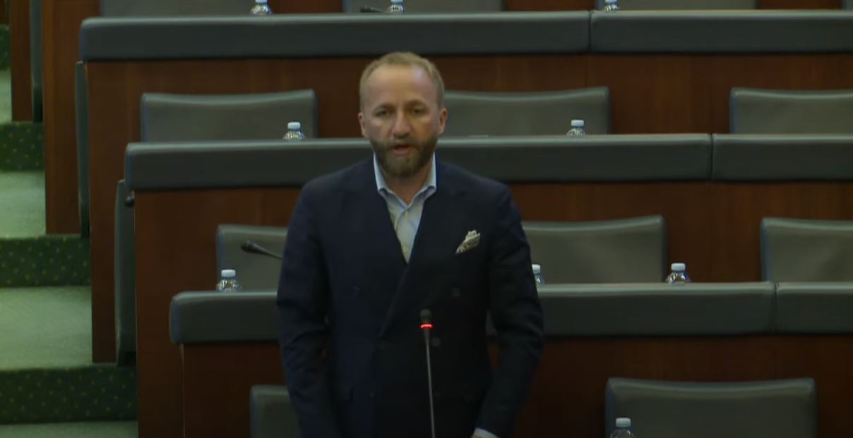“s’bejme-pazare-per-policine”,-tahiri:-vv-ja-s’me-ka-thene-se-nese-votohen-marreveshjet-nderkombetare-ata-do-ta-votojne-rezoluten