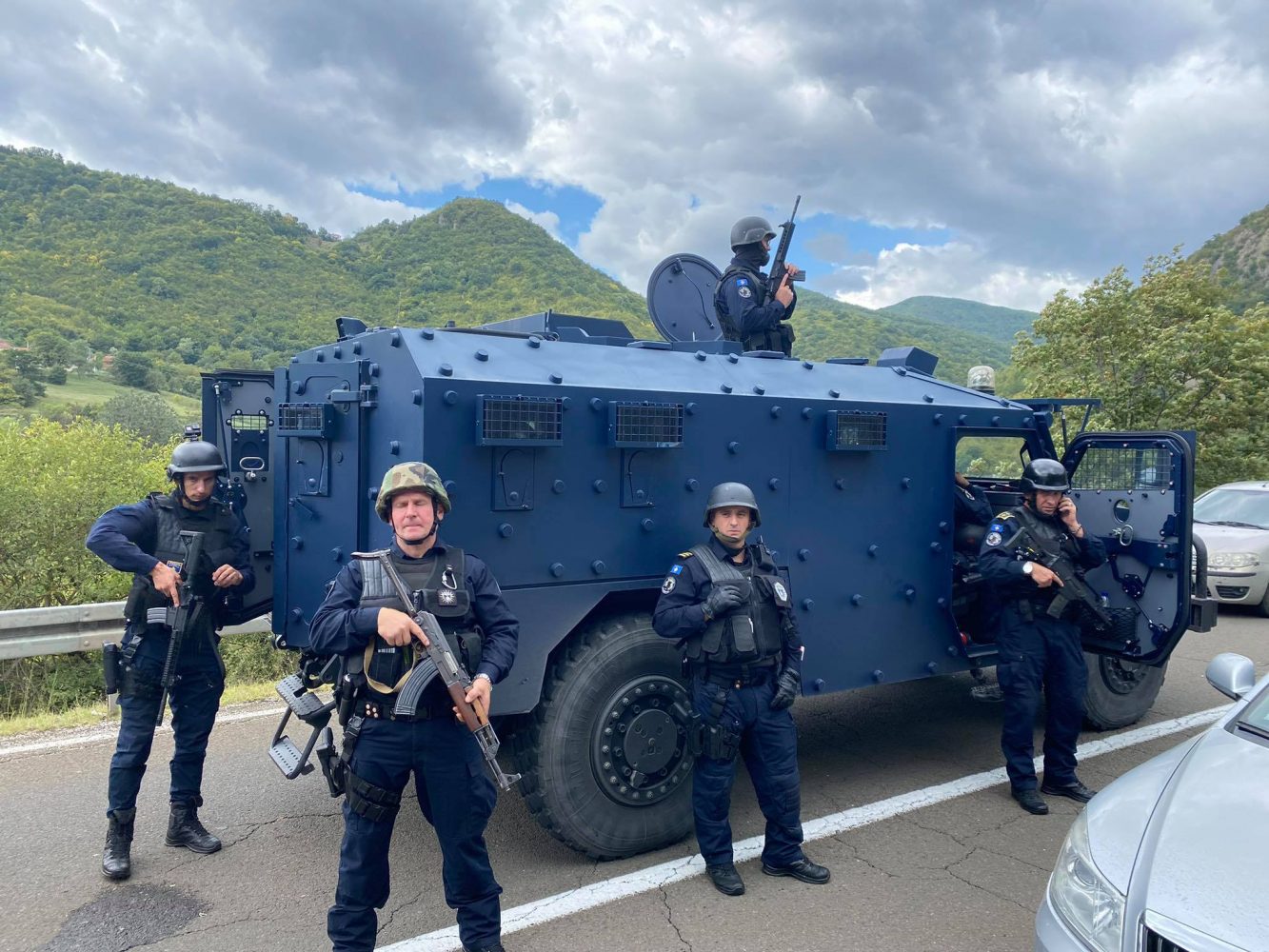 instruktori-ne-mesin-e-10-me-te-mireve-ne-bote:-eshte-gabim-te-trajnohet-vetem-njesia-speciale,-duhet-e-gjithe-policia
