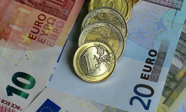 Këto janë dy monedhat më të falsifikuara në Kosovë