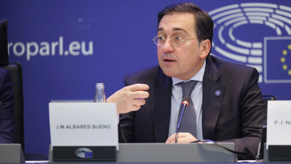 spanja-pro-zgjerimit,-kryediplomati-s’pergjigjet-ne-pyetjen-per-kosoven-dhe-agresionin-e-24-shtatorit