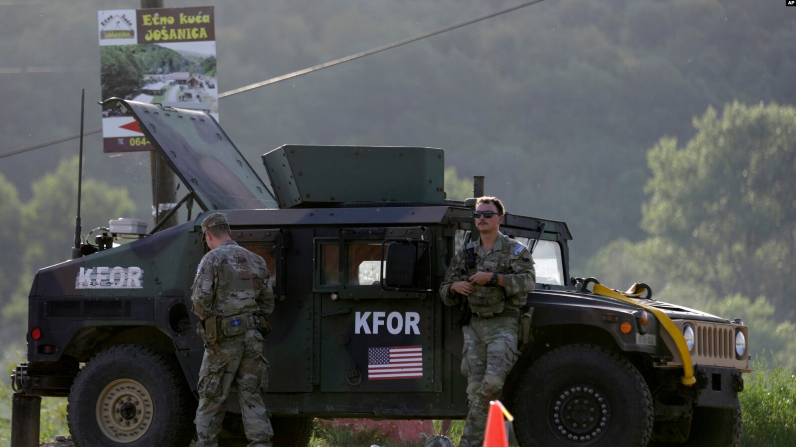 serbia-kerkon-qe-vetem-kfor-i-ta-ruaje-kufirin-kosove-serbi,-jo-policia-e-kosoves