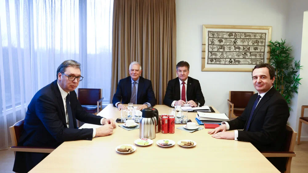 cfare-shkruajne-mediat-boterore-pas-takimeve-te-kurtit-dhe-vuciqit-me-lideret-europiane?