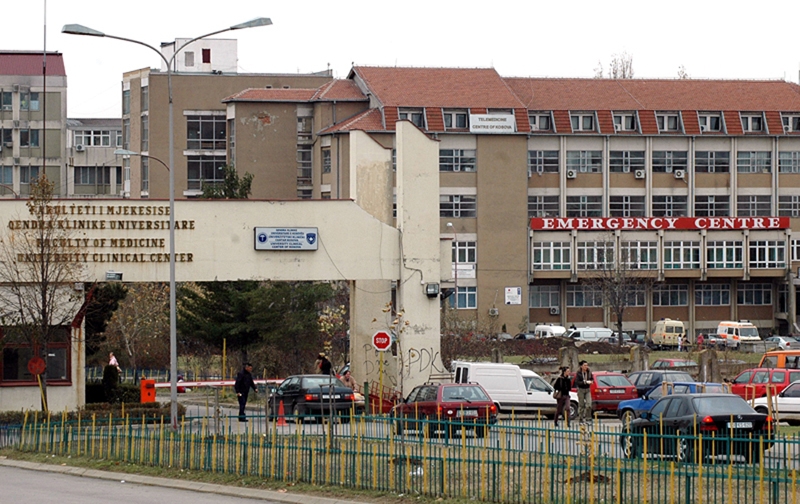pajisjet-e-reja-ne-kliniken-e-neurokirurgjise-zvogelojne-numrin-e-trajtimeve-jashte-vendit