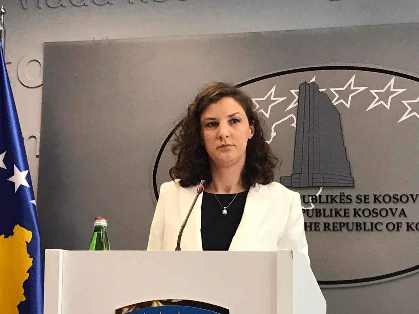 ministrja-artane-rizvanolli-raporton-per-trepcen-ne-komisionin-per-ekonomi