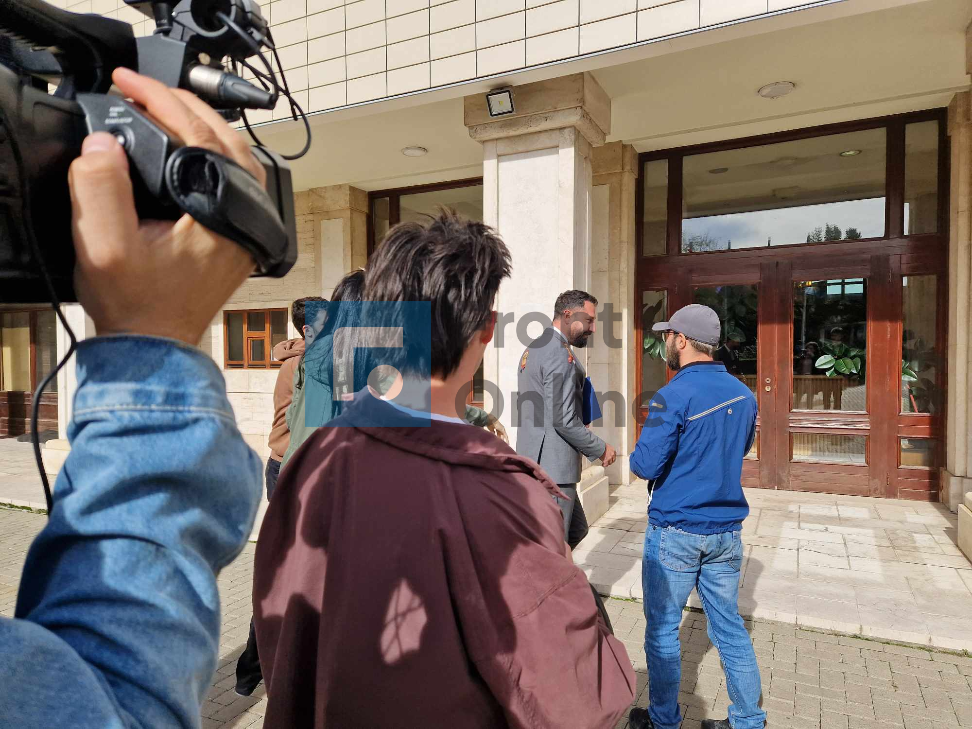 psd-ja-u-vendos-medalje-“deputet-i-zajednices”-ministrave-dhe-deputeteve-te-vv-se