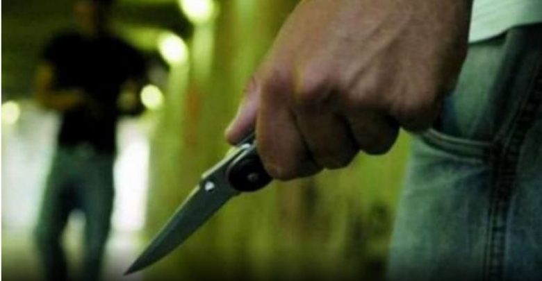 Grabitje nën kërcënimin e thikës në Prishtinë