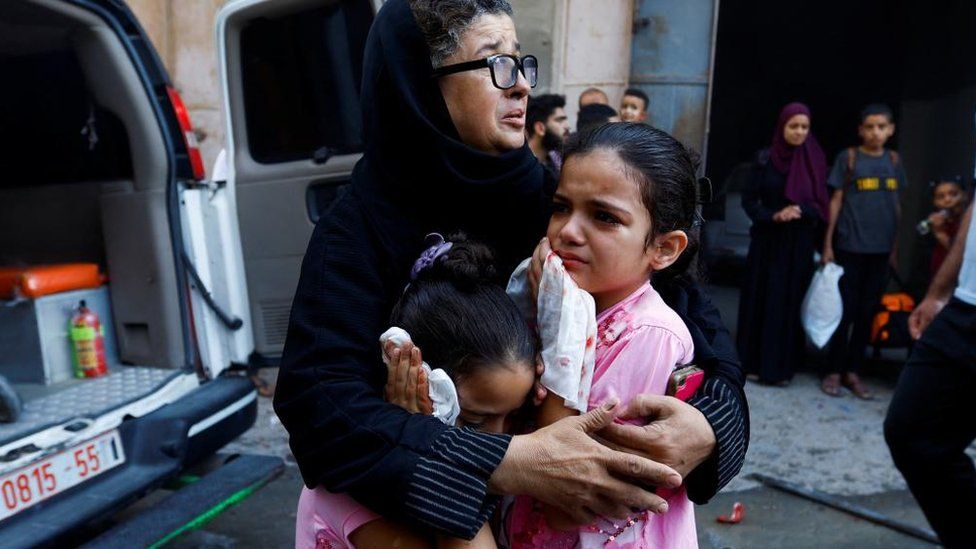 bilanc-i-tmerrshem-ne-gaza:-mbi-10-mije-te-vrare,-mes-tyre-4-mije-femije