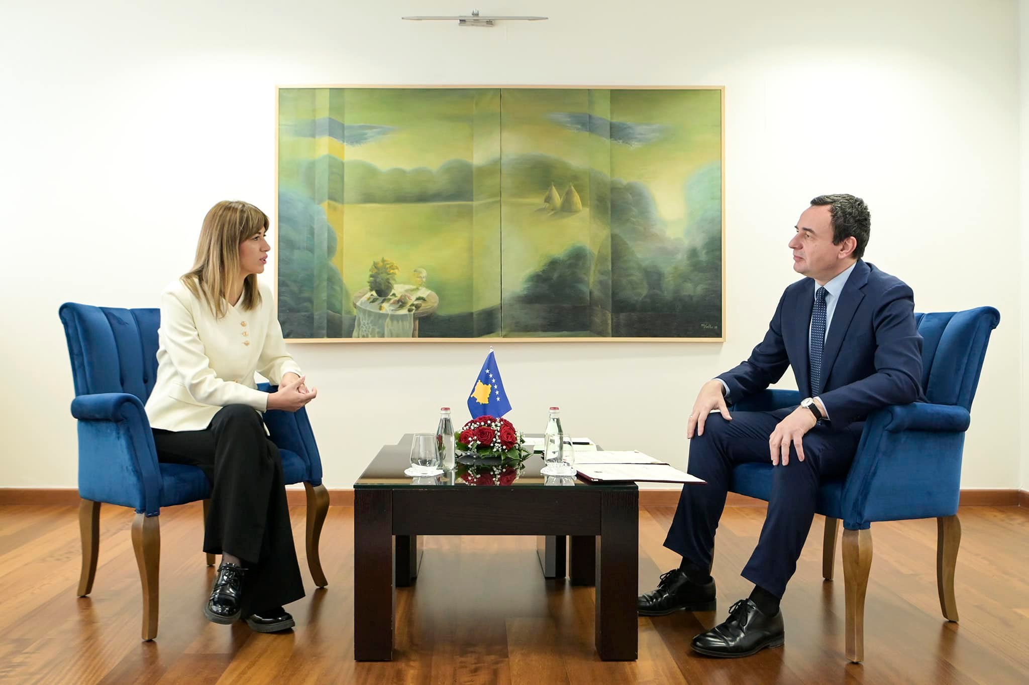 kurti-emeron-albulena-haxhiun,-koordinatore-kombetare-per-mbrojtje-nga-dhuna-ne-familje