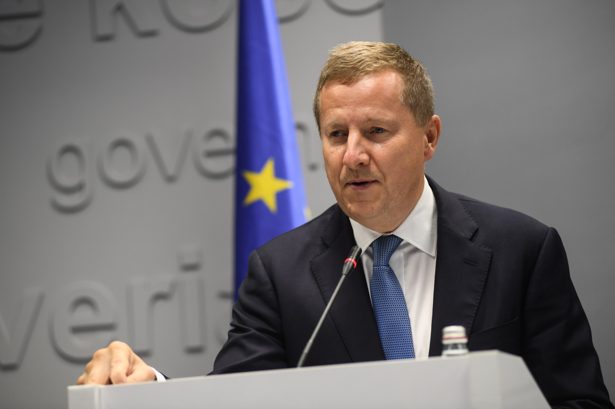 szunyog:-heqja-e-masave-ndaj-kosoves-varet-nga-pozicioni-i-shteteve-anetare-te-be-se