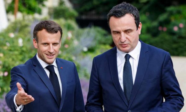 kurti-sonte-pjese-e-darkes-me-kreret-e-shteteve-pjesemarrese-ne-forumin-e-paqes-ne-paris
