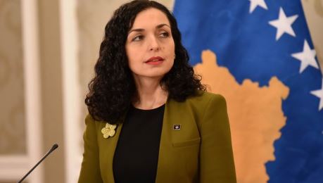 si-ia-rrezikoi-jeten-presidentes-osmani-dhe-familjes-se-saj-nje-foto-e-rreme?
