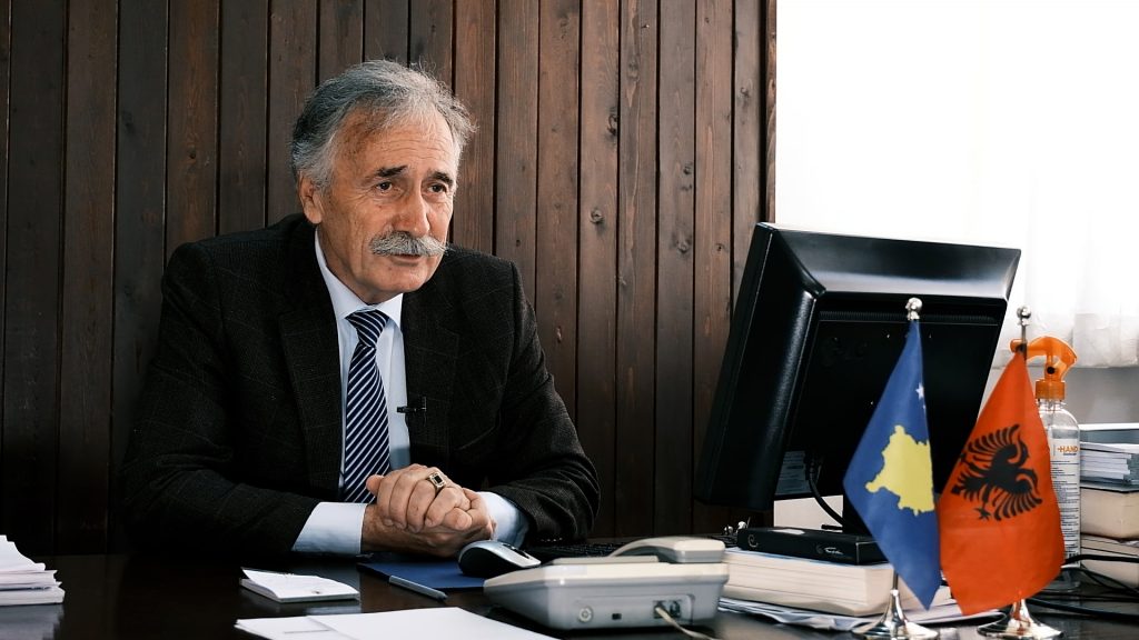 kreu-i-pensionisteve:-s’kemi-marr-asnje-cent-nga-qeveria,-nuk-po-na-pranojne-as-ne-takime