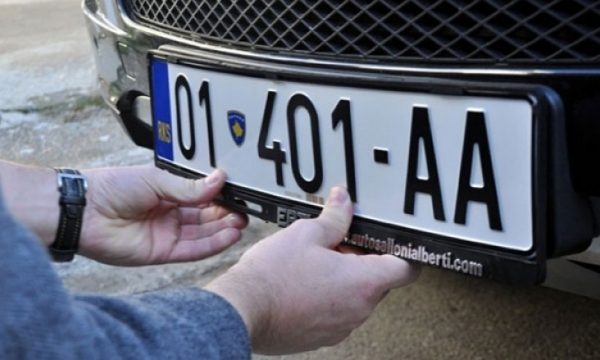 mbi-1350-qytetare-ne-veri-kane-nderruar-targat-nga-ilegale-ne-“rks”