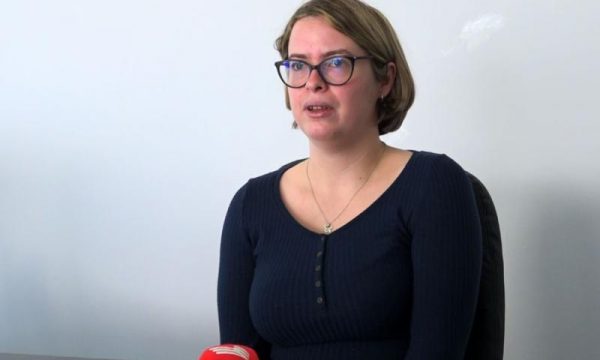 mbeshtetesja-e-kurtit-publikon-tabelen:-kosoves-i-duhen-62-vjet-per-anetaresim-ne-be