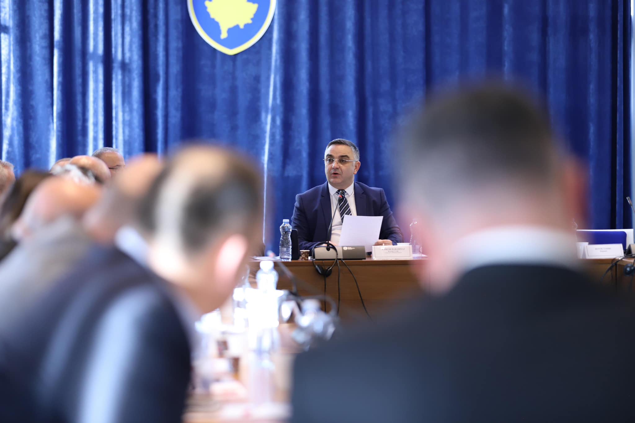 tahiri-i-aak-se-paraqet-dhjete-konkluzionet-dhe-pese-kerkesat-nga-tryeza-e-sotme-per-buxhetin