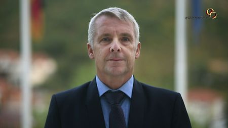 rohde:-para-anetaresimit,-vendet-e-ballkanit-duhet-te-zbatojne-ate-qe-eshte-e-nevojshme