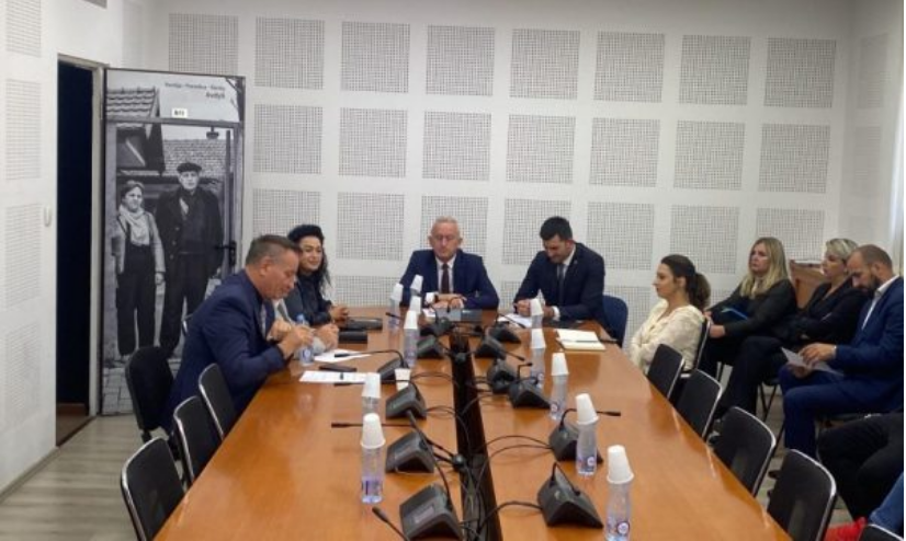 deshton-per-te-shtaten-here-konstituimi-i-komisionit-hetimor-per-rezervat-shteterore