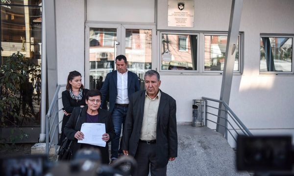 avokatit-te-familjes-dehari-i-refuzohet-kerkesa-qe-jete-i-pranishem-gjate-intervistimit-te-ministres-haxhiu