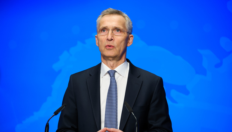 stoltenberg:-po-shqyrtojme-rritjen-e-perhershme-te-pranise-se-nato-s-ne-kosove