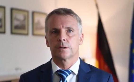 rohde:-kosova-po-perparon-me-shpejt-se-vendet-tjera-te-rajonit-drejt-be’se,-t’i-zbatoje-marreveshjet-me-serbine