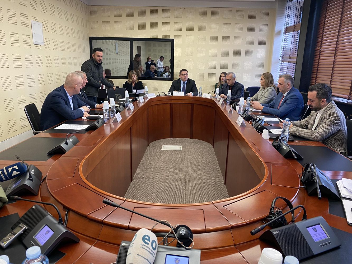 opozita-dyshon-se-buxheti-per-ushtrine-po-mbahet-fshehte
