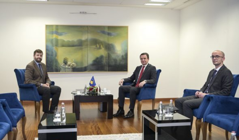 kurti-me-gashin-diskutojne-per-thellimin-e-raporteve-kosove-–-poloni