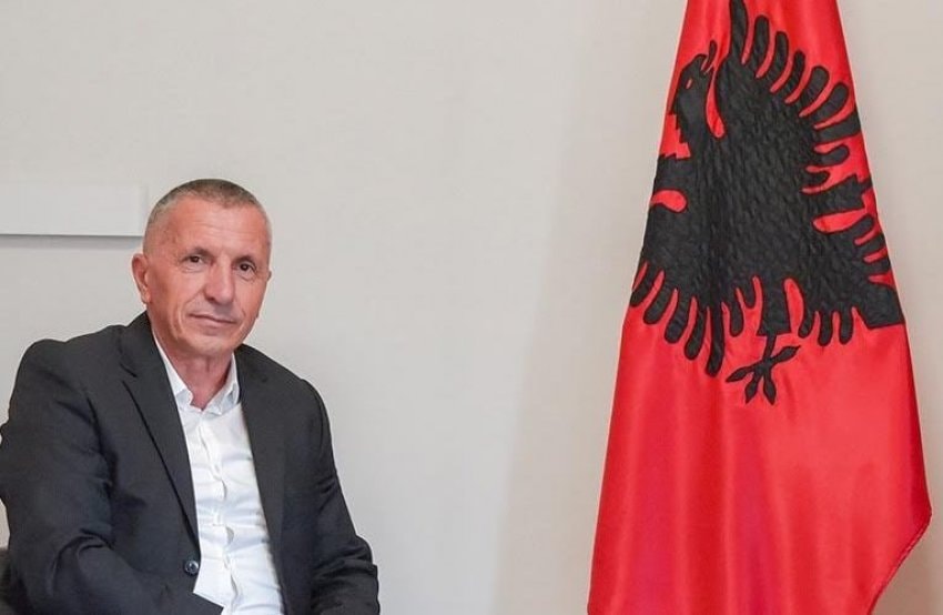 arrihet-marreveshja-e-koalicionit-mes-partive-shqiptare-ne-serbi,-bartes-i-listes-do-te-jete-shaip-kamberi