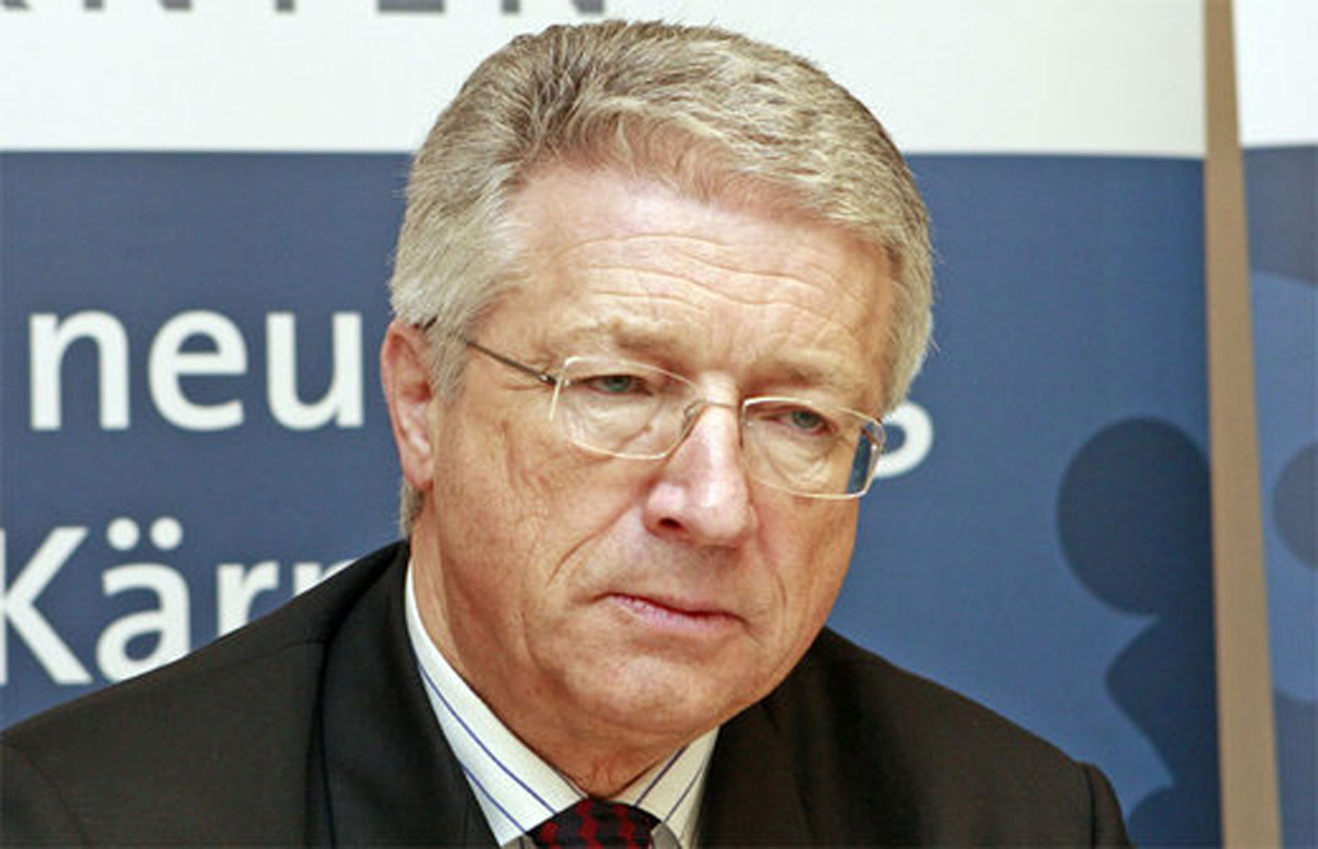 petritsch:-asociacioni-do-t’i-jepte-prishtines-me-shume-kontroll-ne-tere-teritorin