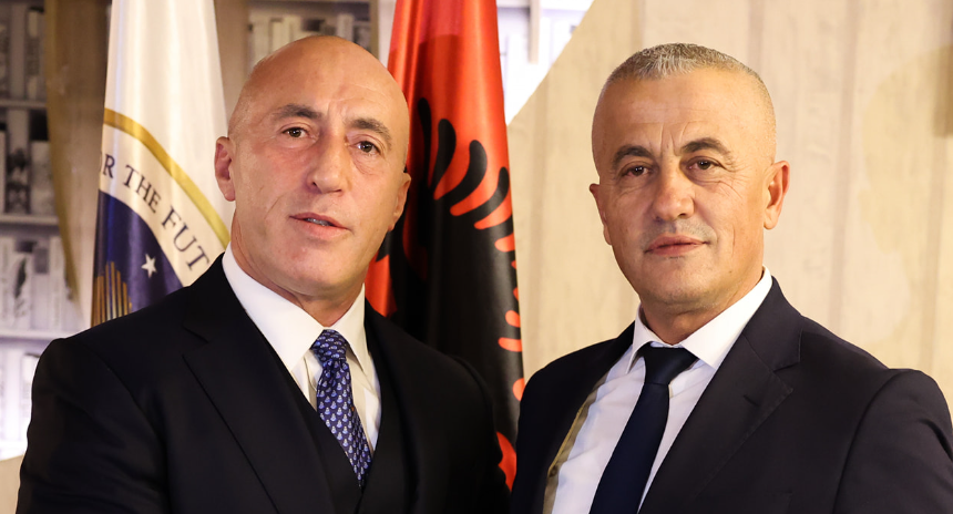 ilir-tasholli-merr-besimin-per-kandidat-te-aak-se-per-kryetar-te-lipjanit