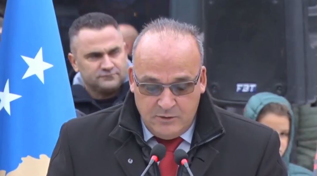 bulliqi:-jam-i-lumtur-qe-podujeva-eshte-qyteti-i-pare-qe-do-ta-kete-shtatoren-e-baces-adem
