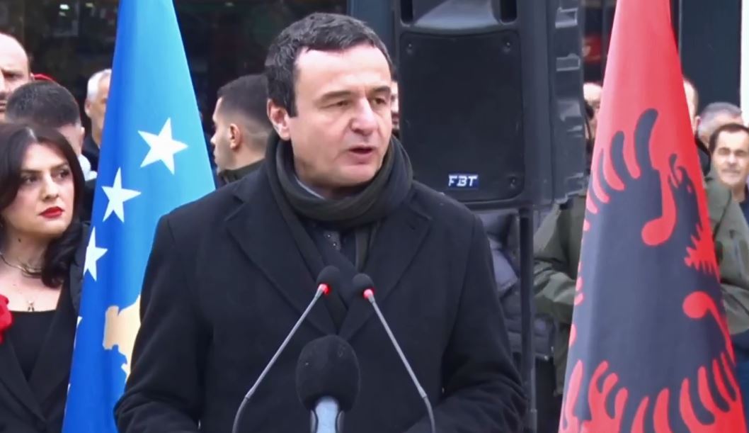 kurti:-adem-demaci-prehet-i-qete-sepse-jetoi-pernjemend,-kjo-permendore-eshte-nje-shenje-e-guximit