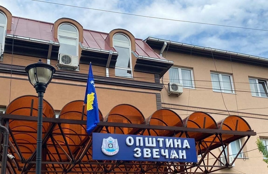 ministri-aliu-dhe-drejtori-i-akk-se-vizitojne-komunat-veriore
