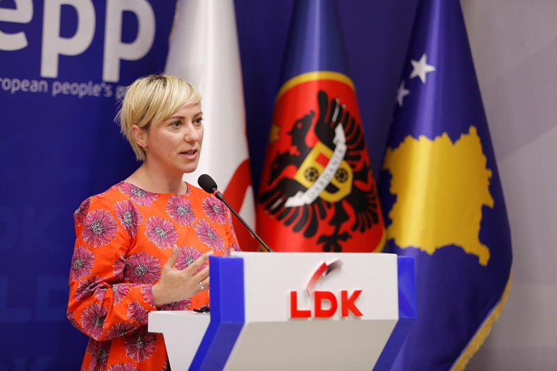 halimi:-konjufca-nuk-ka-iniciuar-asnje-nisme-lidhur-me-gjuhen-fyese-dhe-denigruese-ndaj-grave-deputete