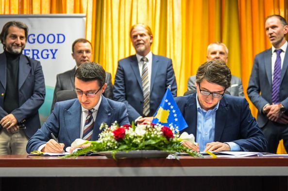 Ngrohtorja Solare: MFPT dhe Termokos nënshkruan marrëveshje me vlerë mbi 80 milionë euro