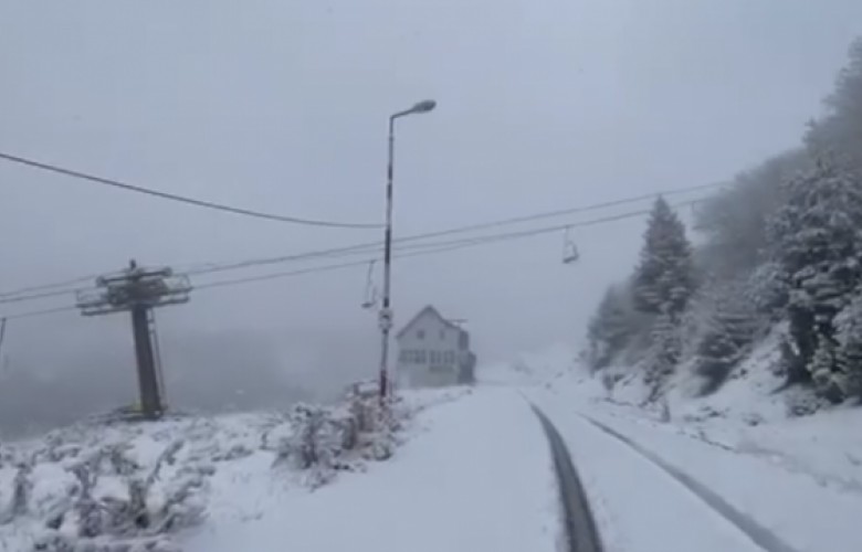 Bora mbyll rrugën drejt Qendrës së Skijimit në Brezovicë