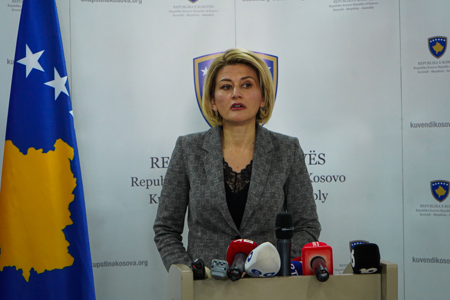 kusari-lila-per-garen-ne-prizren-ku-vdiqen-tre-te-rinj:-organizimet-e-tilla-duhet-rreptesisht-te-ndalen