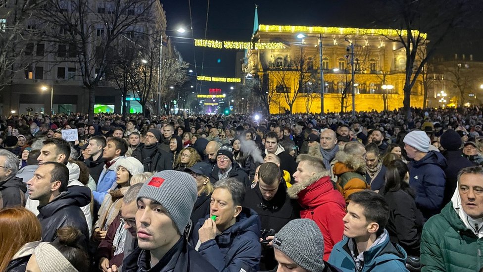 opozita-ne-serbi-ne-greve-urie,-kerkon-anulimin-e-zgjedhjeve