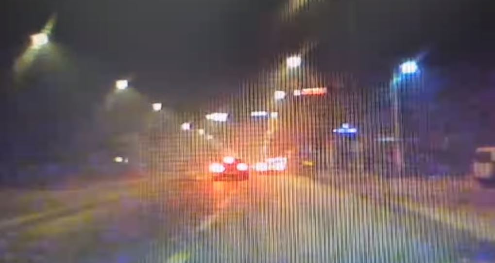 ferizaj:-policia-ndalon-nje-gare-me-makina,-gjobiten-shoferet