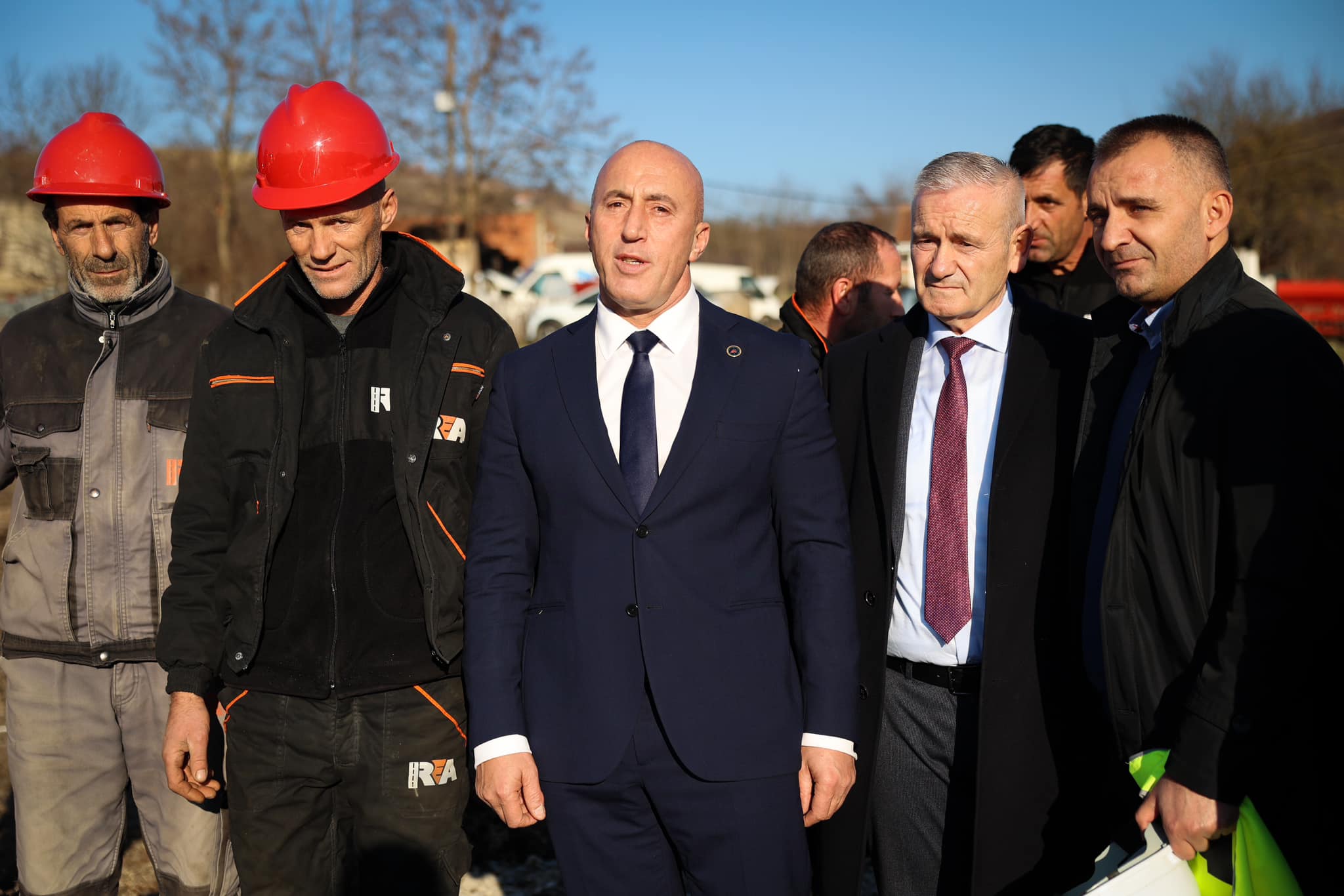 haradinaj:-pavaresisht-diskriminimit-nga-pushteti-qendror,-qeverisja-e-aak-se-ne-kline-eshte-shembull