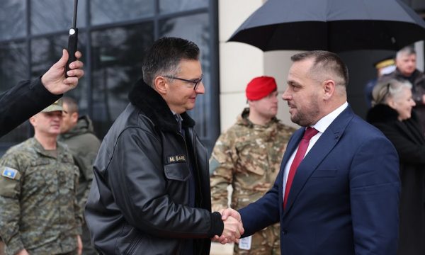 maqedonci-pret-homologun-slloven,-thote-se-do-te-shtojne-bashkepunimin-e-fsk-se-me-forcat-sllovene