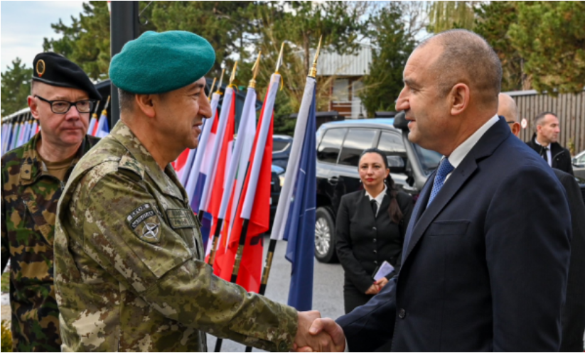 presidenti-i-bullgarise-takon-komandantin-e-kfor-it-ne-prishtine,-flasin-rreth-bashkepunimit